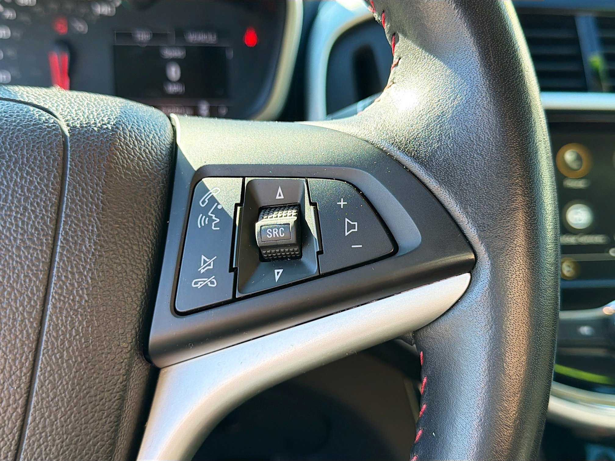 Used 2019 Chevrolet Sonic LT w/ Convenience Package image 33