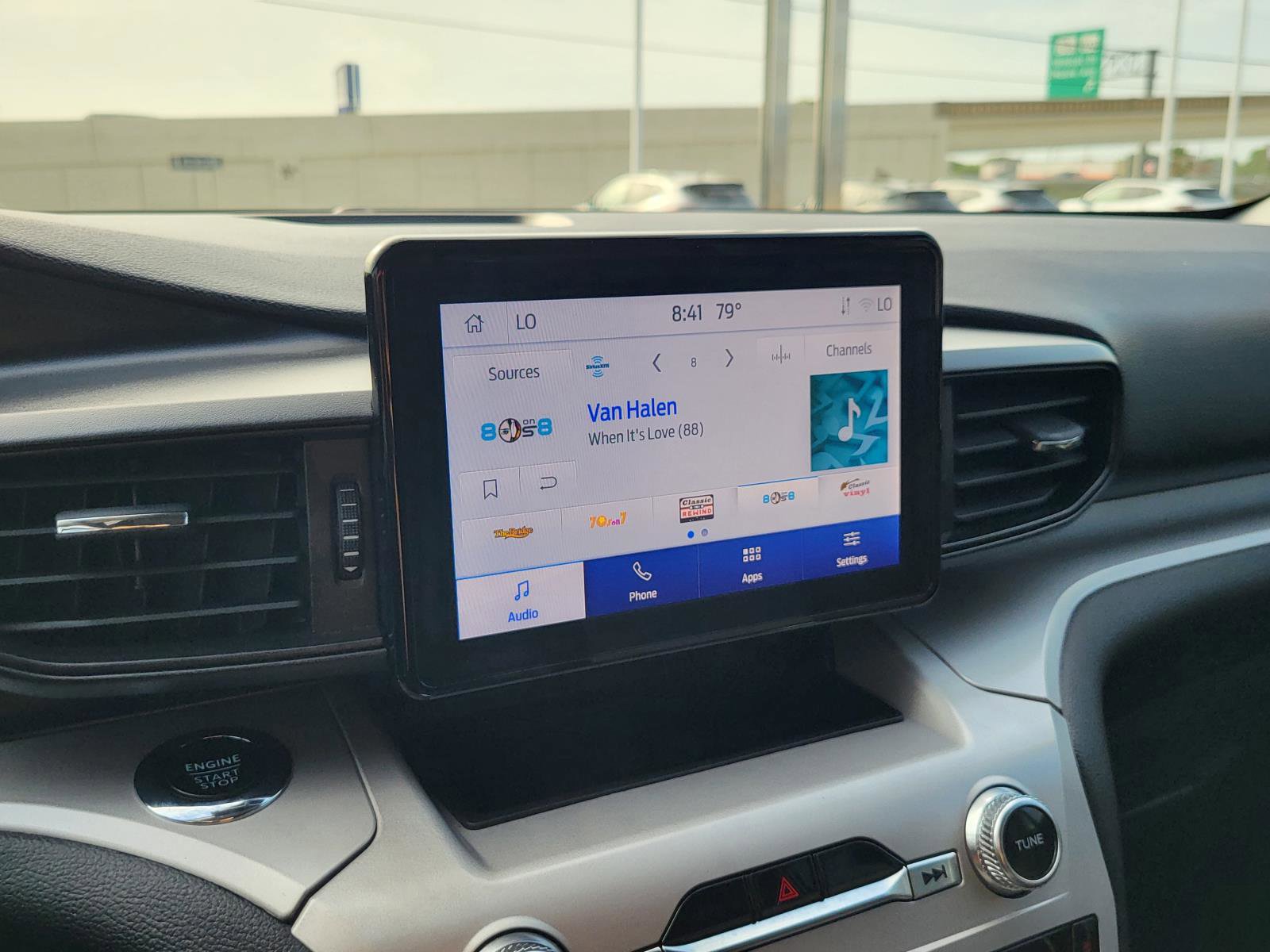 Used 2023 Ford Explorer XLT image 26