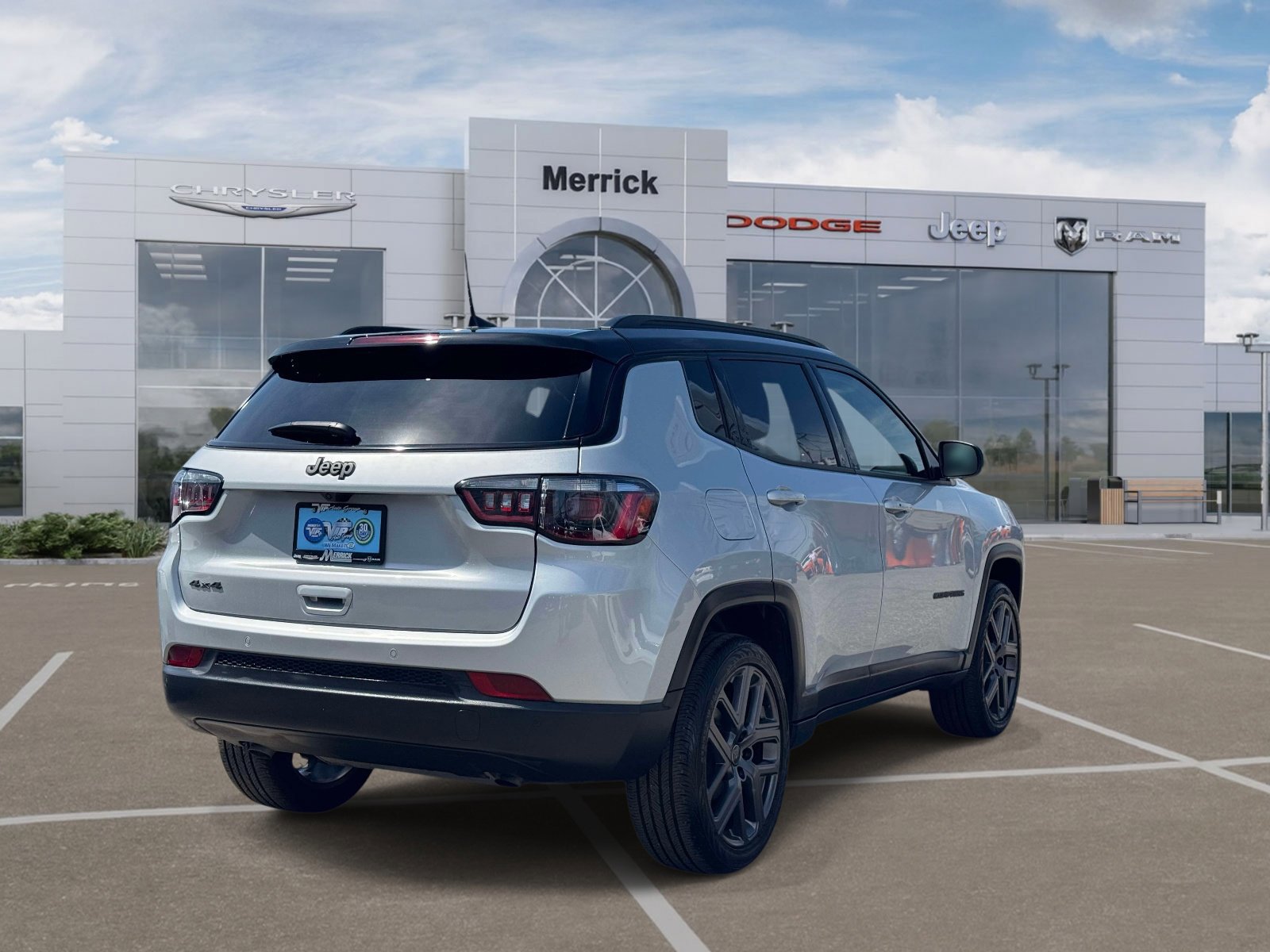 Used 2025 Jeep Compass Limited w/ Sun & Sound Group AWD/4WD image 6