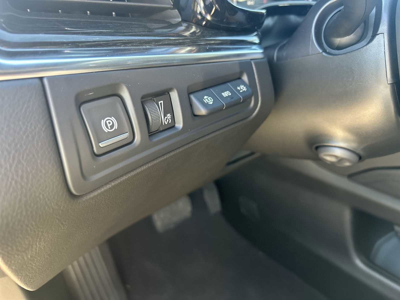 New 2025 Cadillac XT5 Premium Luxury w/ Technology Package image 19