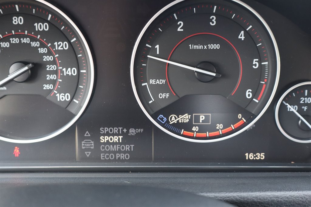 Used 2018 BMW 328d xDrive Wagon AWD/4WD image 33