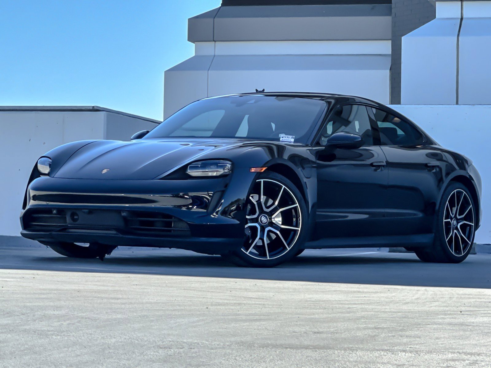 Used 2024 Porsche Taycan image 1