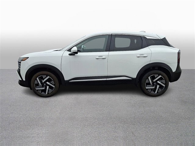 Used 2025 Nissan Kicks SV image 7