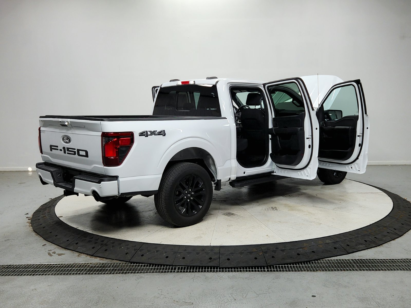 Used 2024 Ford F150 XLT w/ Equipment Group 302A MID AWD/4WD image 16