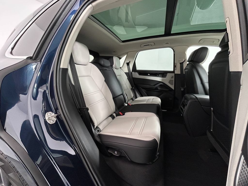 New 2026 Porsche Cayenne AWD/4WD image 26