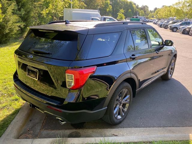 Used 2023 Ford Explorer XLT w/ Equipment Group 202A image 33