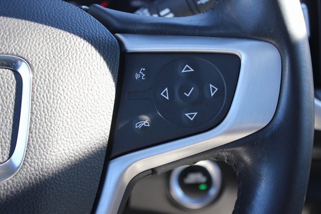 Used 2018 GMC Terrain SLE w/ Driver Convenience Package image 16