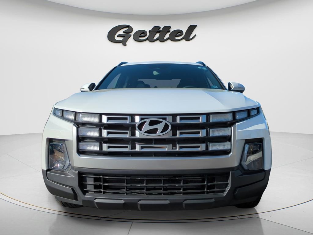 Certified 2025 Hyundai Santa Cruz SEL image 8