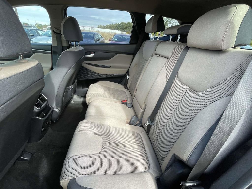 Used 2020 Hyundai Santa Fe SEL image 11