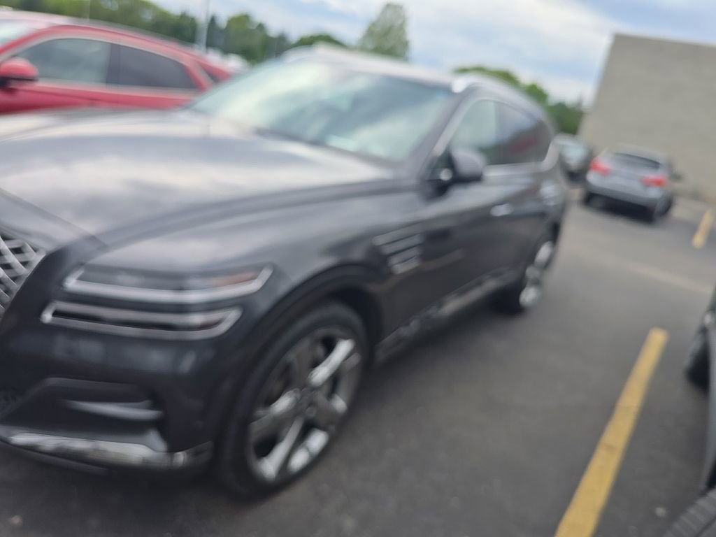 Used 2022 Genesis GV80 2.5T w/ Prestige Package 04 AWD/4WD image 3