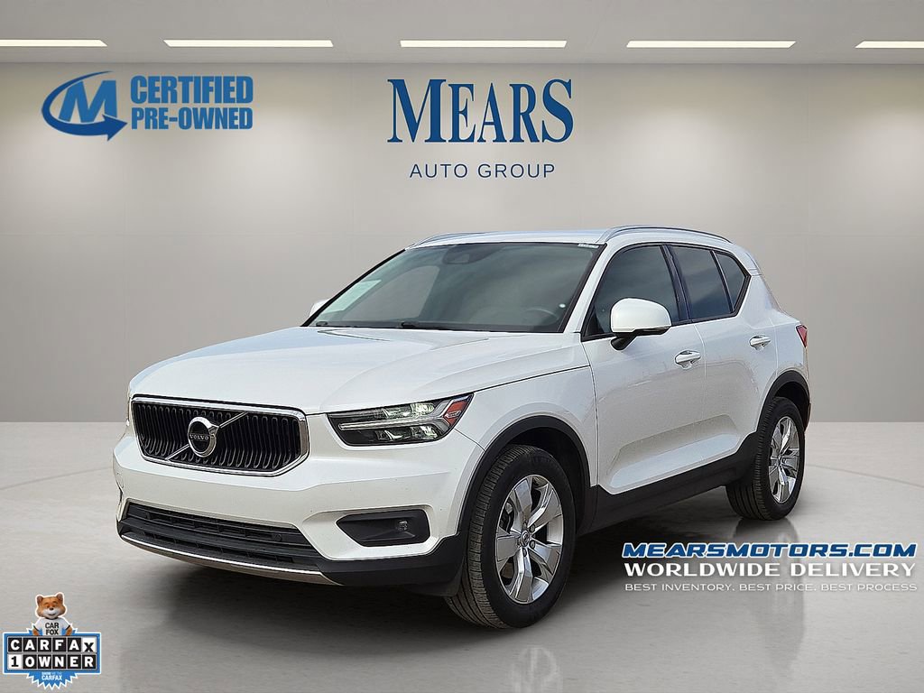 Certified 2021 Volvo XC40 T5 Momentum