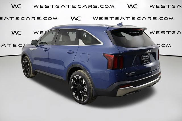 Certified 2025 Kia Sorento EX FWD image 45