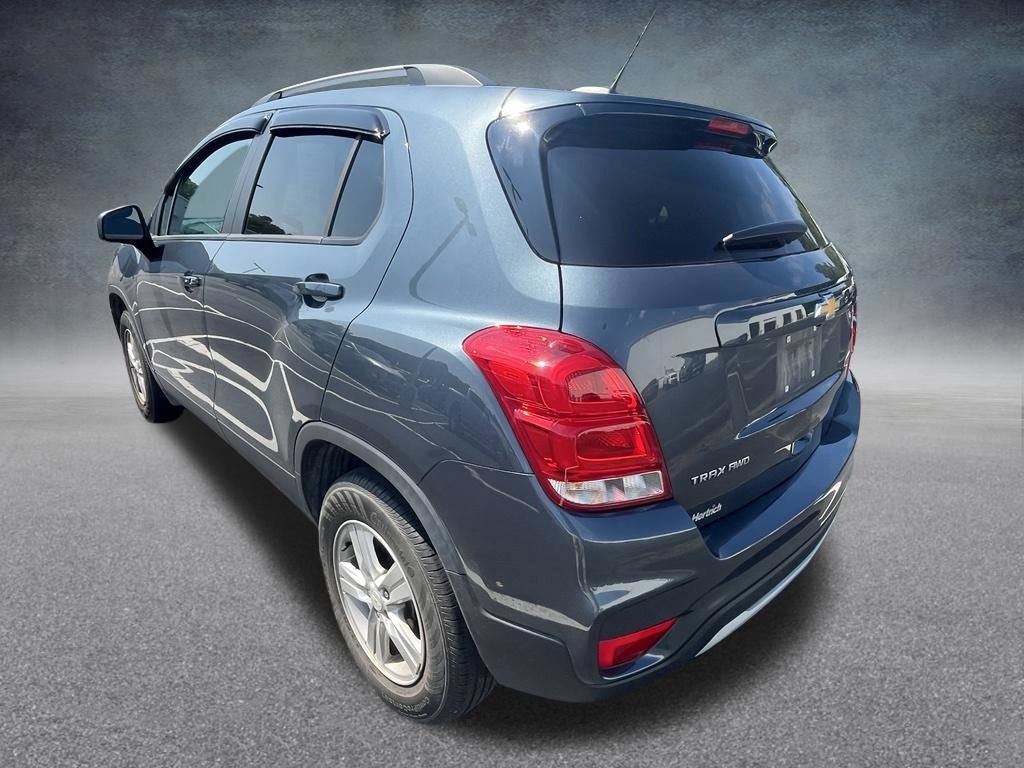 Used 2022 Chevrolet Trax LT w/ LT Convenience Package AWD/4WD image 8