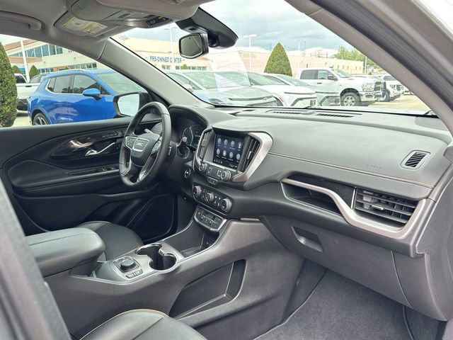 Used 2024 GMC Terrain AT4 AWD/4WD image 27