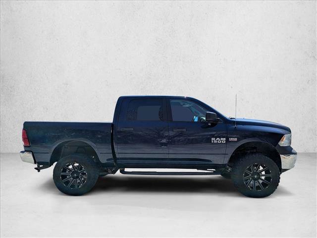 Used 2018 RAM 1500 Classic SLT image 4