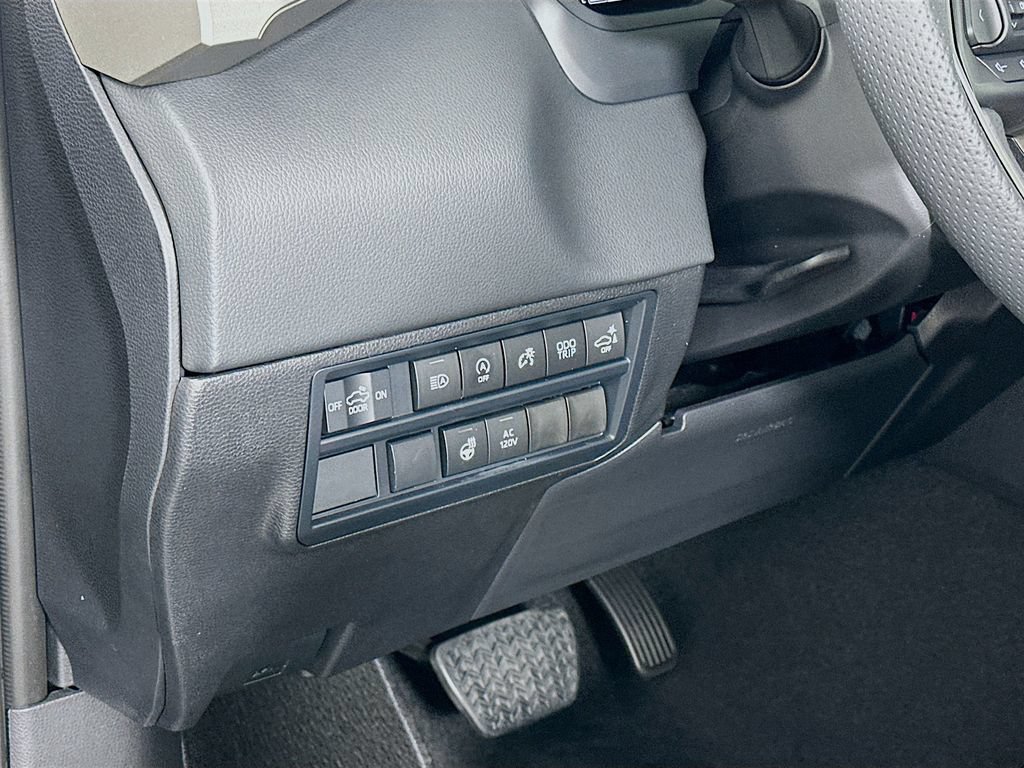 Certified 2026 Toyota Tundra Limited RWD image 10