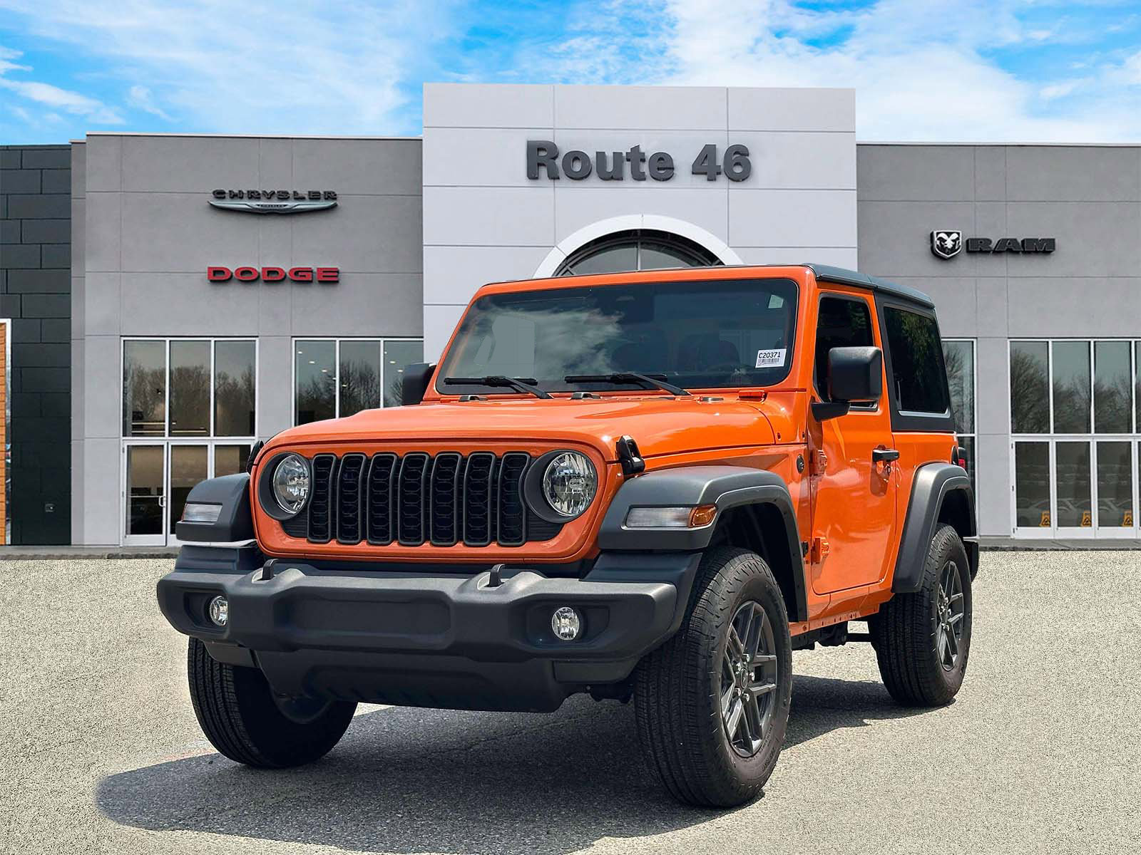 Used 2025 Jeep Wrangler Sport AWD/4WD image 2