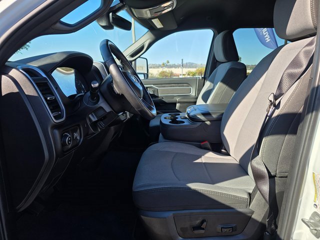 Used 2024 RAM 2500 Big Horn w/ Bed Utility Group image 14