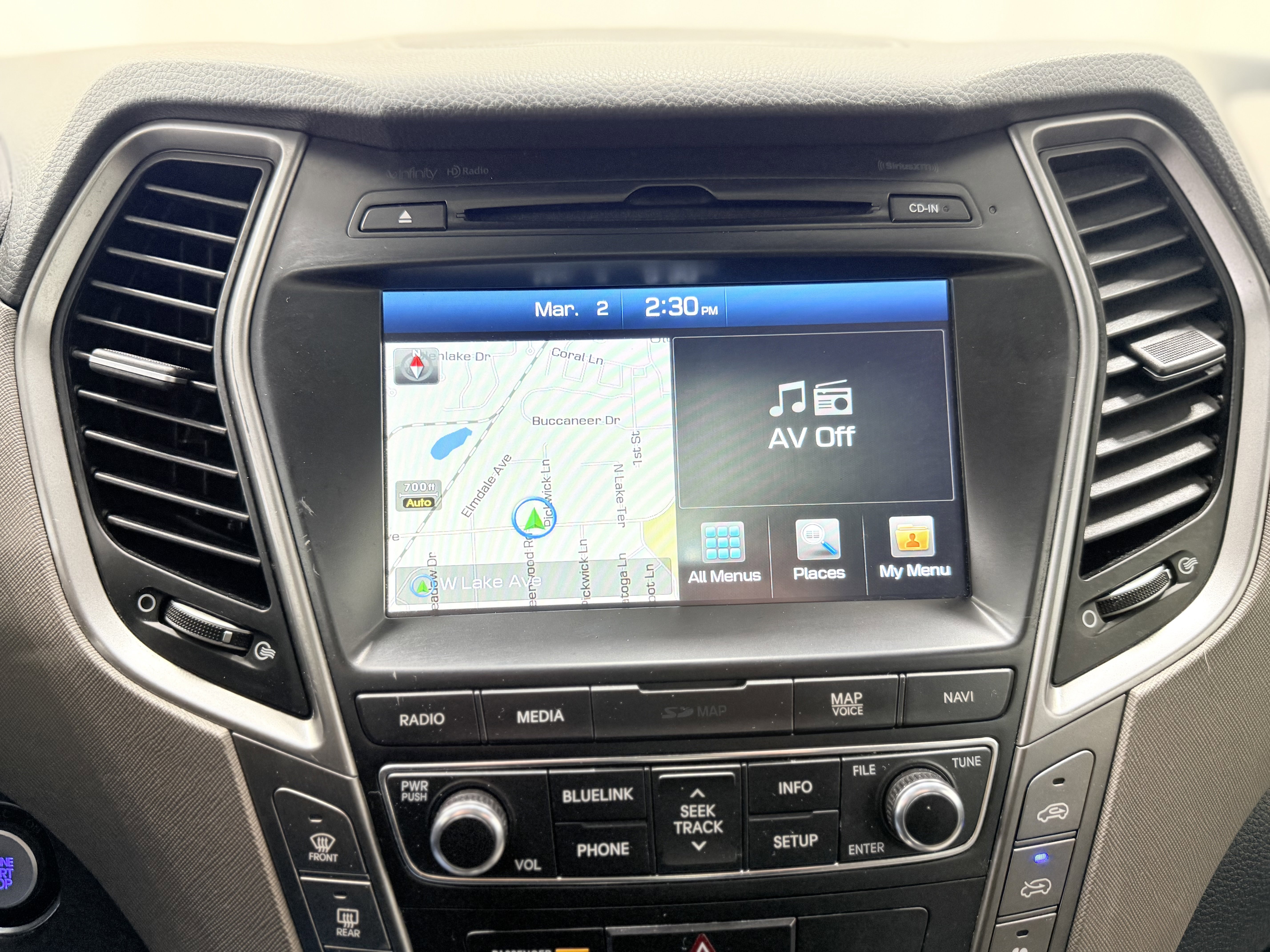 Used 2017 Hyundai Santa Fe SE w/ SE Ultimate Tech Package 03 image 19