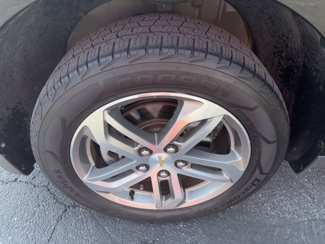 Used 2017 Chevrolet Equinox Premier w/ Enhanced Convenience Package AWD/4WD image 28