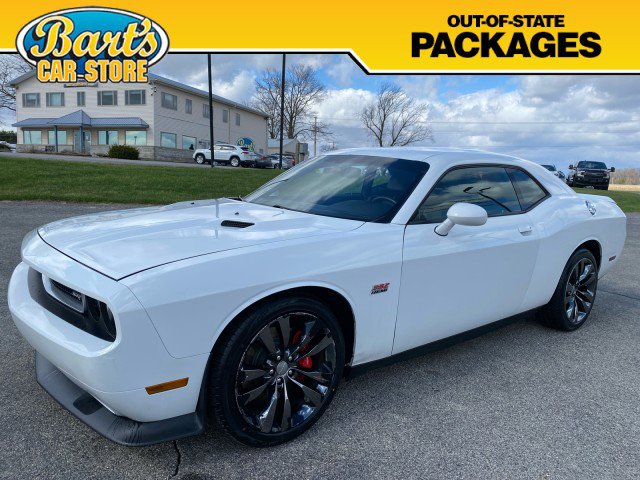 Used 2014 Dodge Challenger SRT8 w/ Harman/Kardon Audio Group image 3