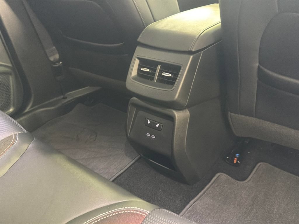 Certified 2025 Chevrolet Equinox EV RS w/ Active Safety Package 3 AWD/4WD image 31