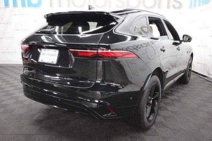 Used 2021 Jaguar F-PACE S image 5