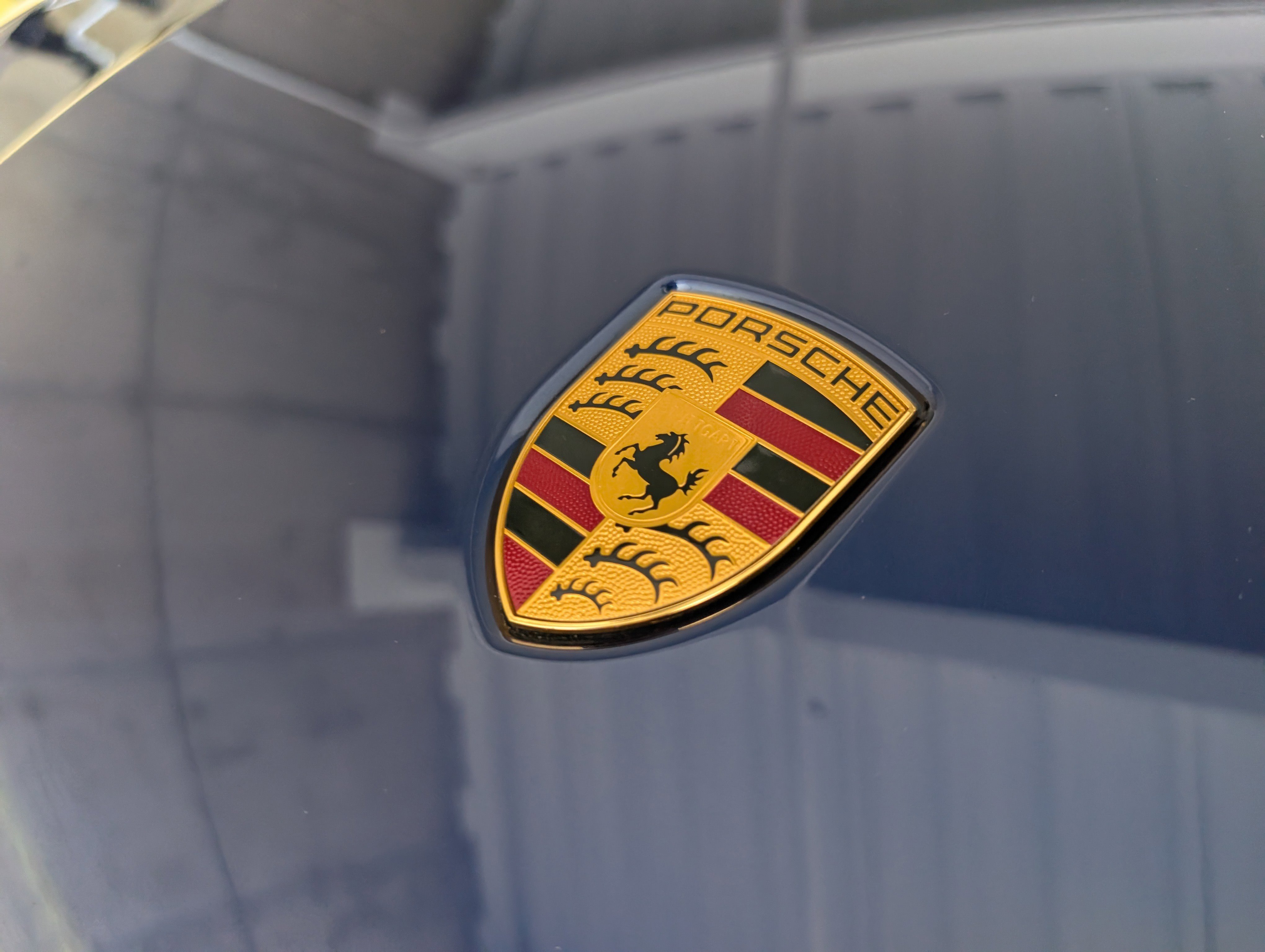 Used 2025 Porsche Macan image 13