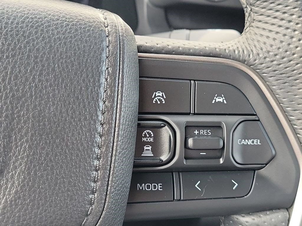 Certified 2026 Toyota Tacoma TRD Off-Road AWD/4WD image 11
