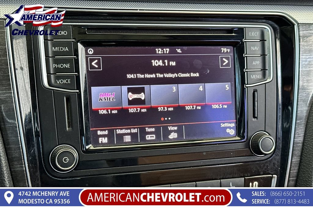 Used 2018 Volkswagen Passat 3.6 SEL Premium FWD image 26