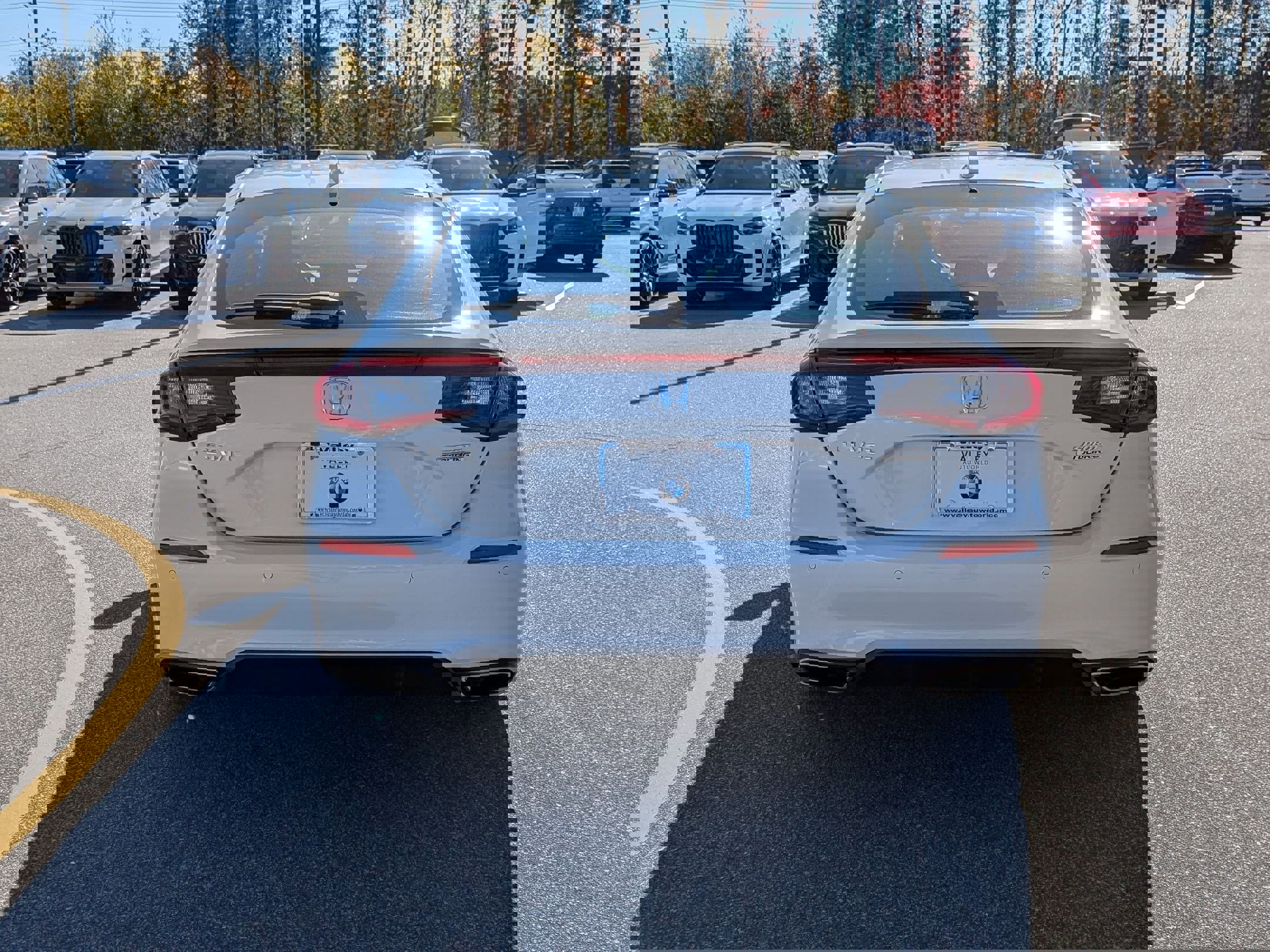 Used 2024 Honda Civic Sport Touring image 4