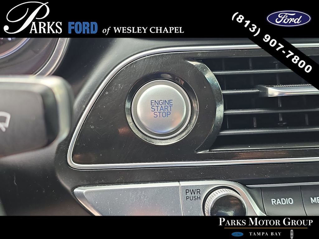 Used 2021 Genesis G70 2.0T w/ Elite Package RWD image 26