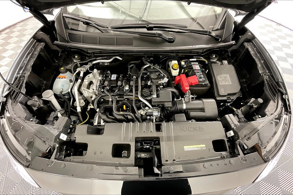 Used 2025 Nissan Kicks SV w/ SV Premium Package AWD/4WD image 17