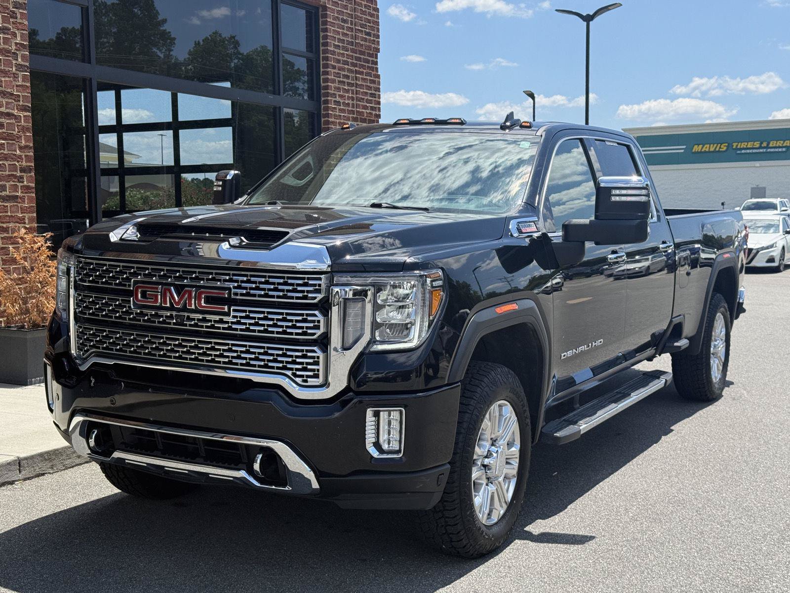 Used 2022 GMC Sierra 2500 Denali w/ Denali Ultimate Package