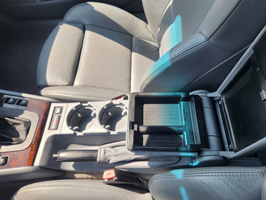 Used 2004 BMW 325Ci CI image 31