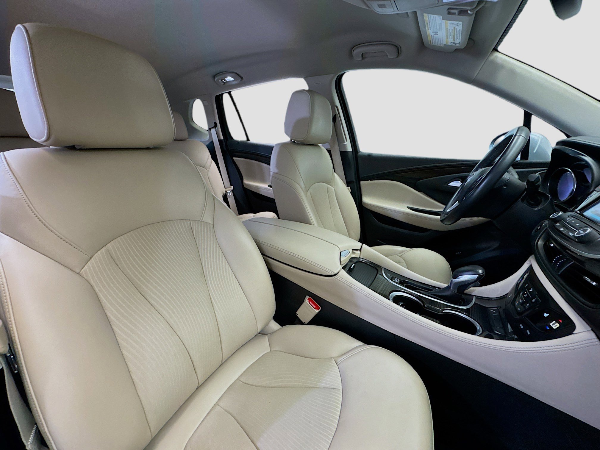 Used 2020 Buick Envision Preferred w/ LPO, Cargo Package image 17