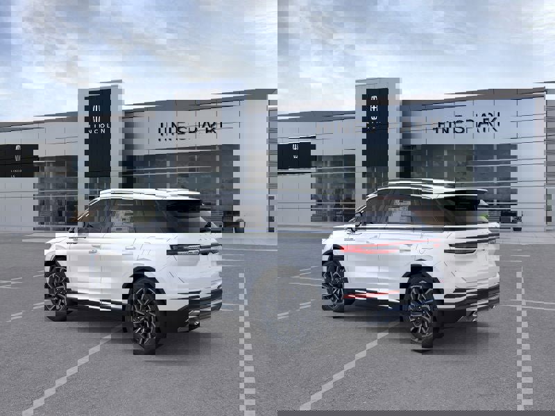 New 2026 Lincoln Corsair Reserve image 4