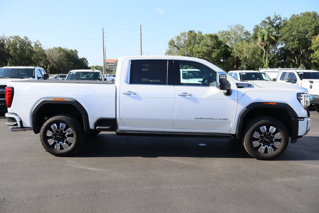 Certified 2024 GMC Sierra 2500 Denali w/ Denali Reserve Package AWD/4WD image 10