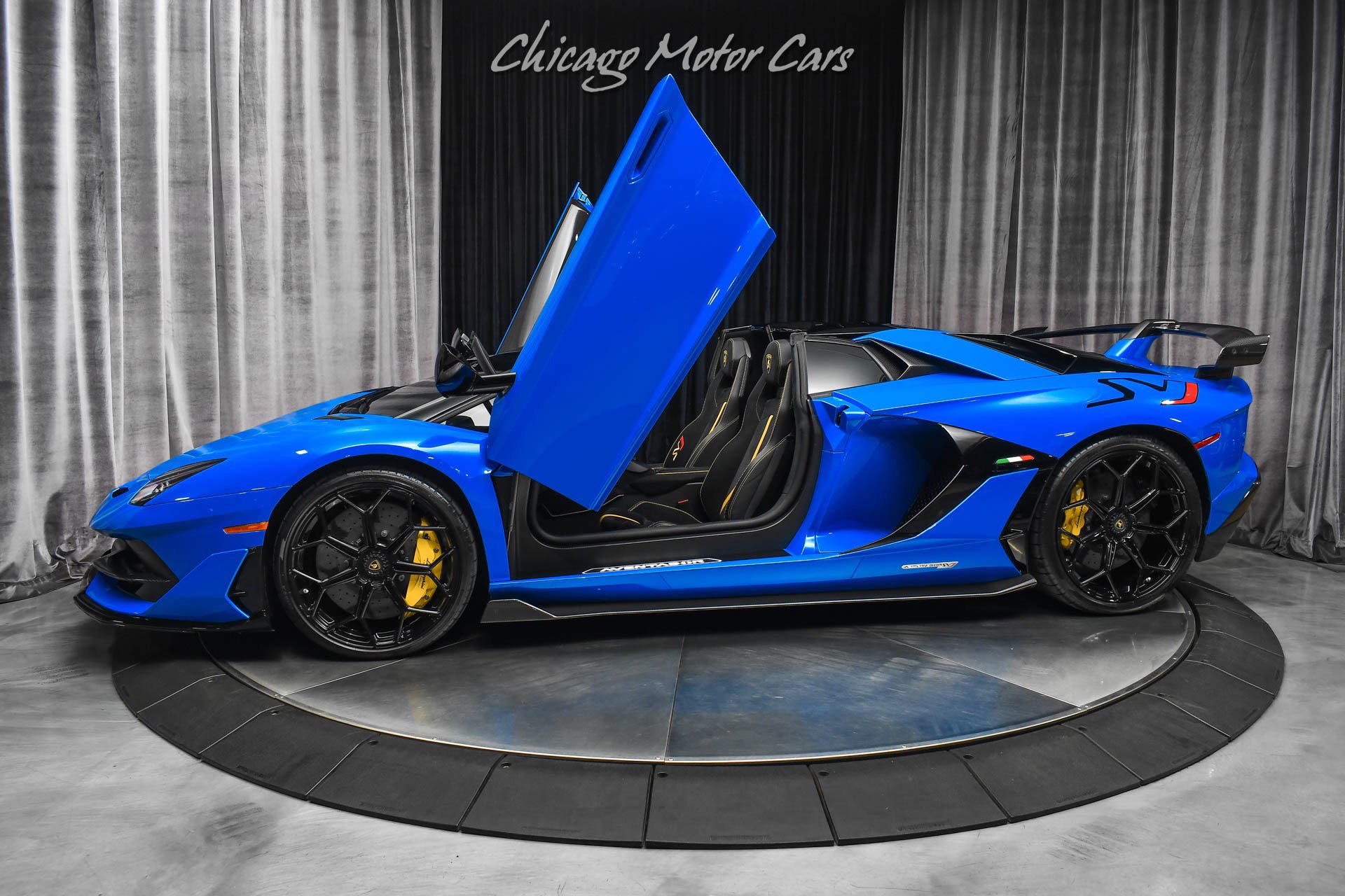 Used 2021 Lamborghini Aventador SVJ AWD/4WD video 1