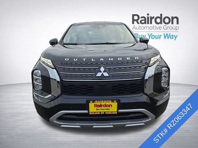 Used 2024 Mitsubishi Outlander SE AWD/4WD image 4