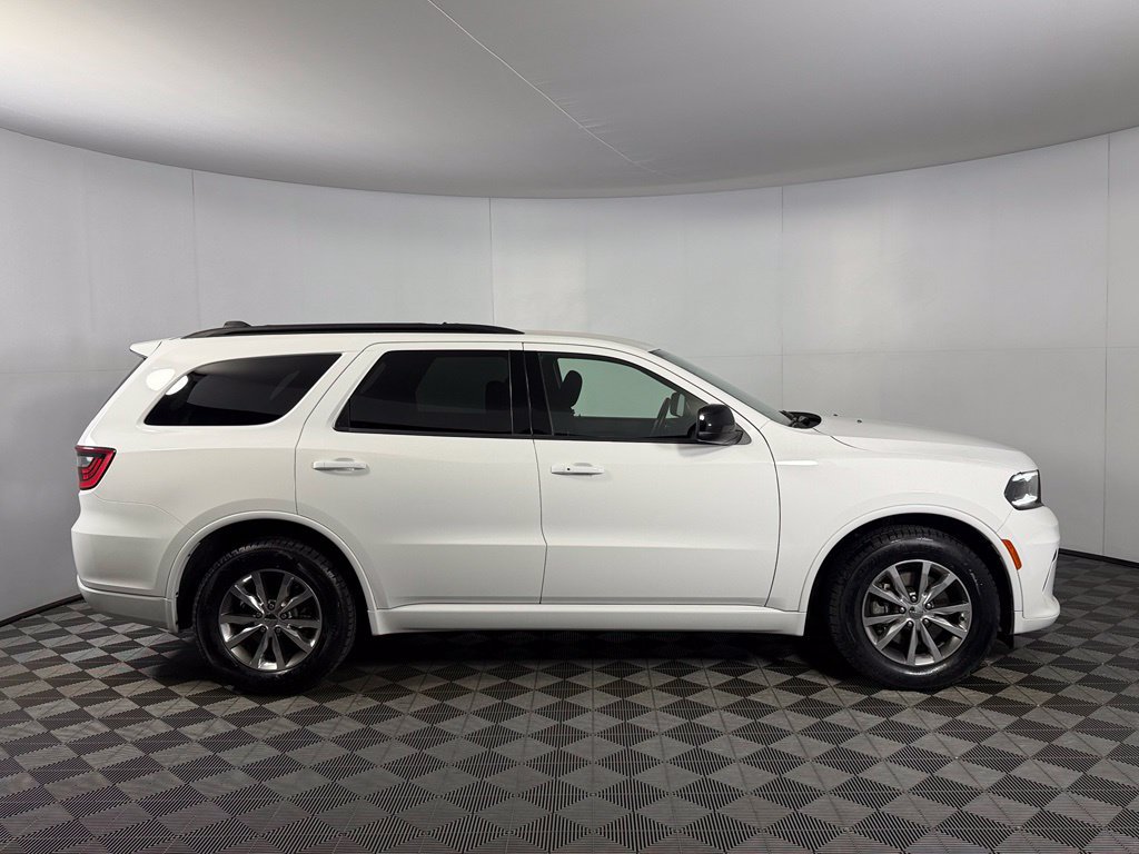 Used 2025 Dodge Durango GT w/ Blacktop Package RWD image 6