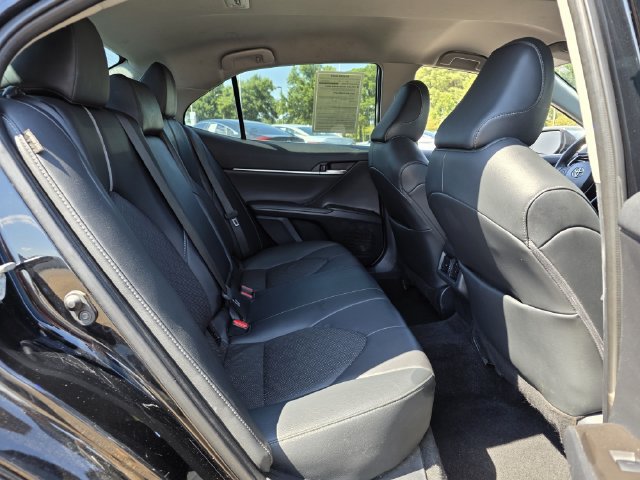 Used 2023 Toyota Camry XSE FWD image 28