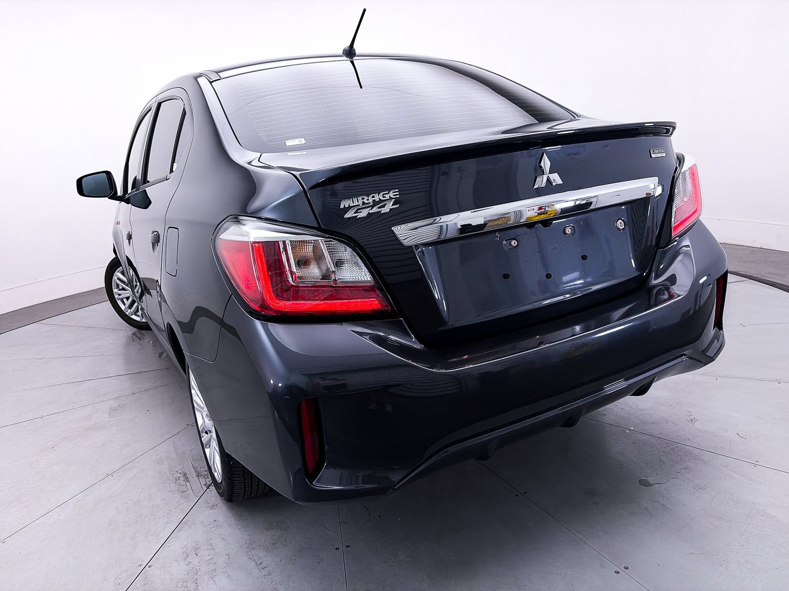 Used 2024 Mitsubishi Mirage G4 LE FWD image 4