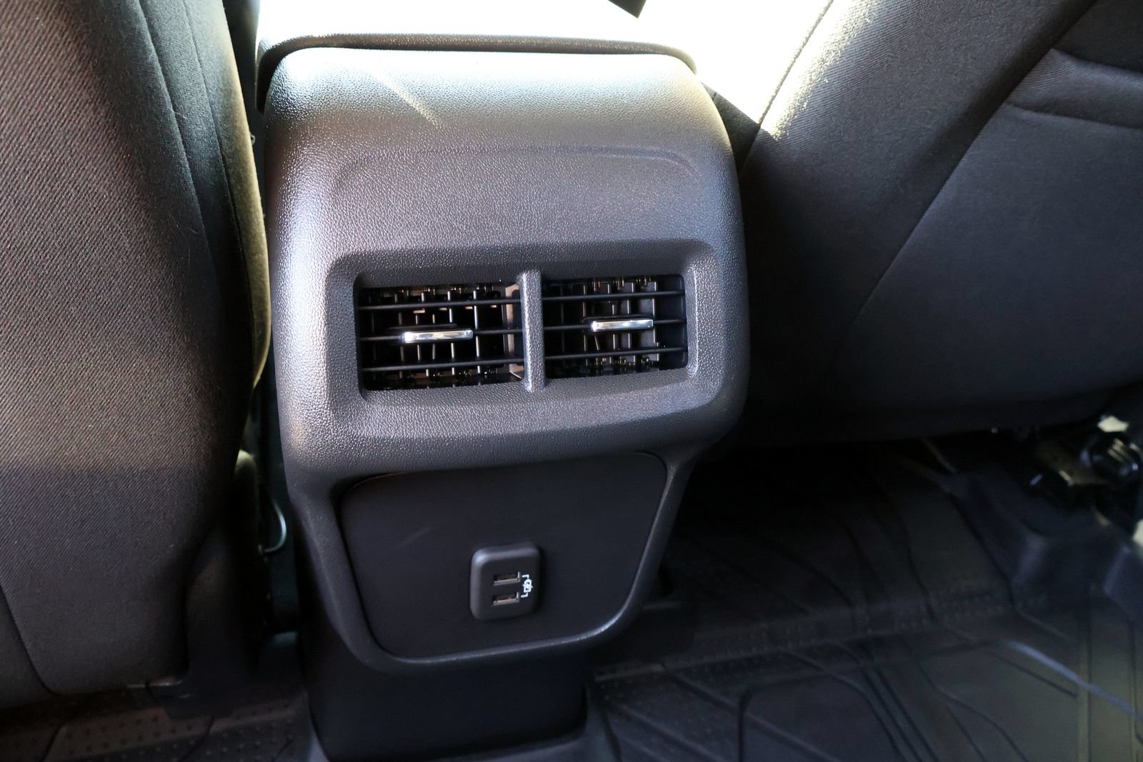 Certified 2023 Chevrolet Equinox LT FWD image 15