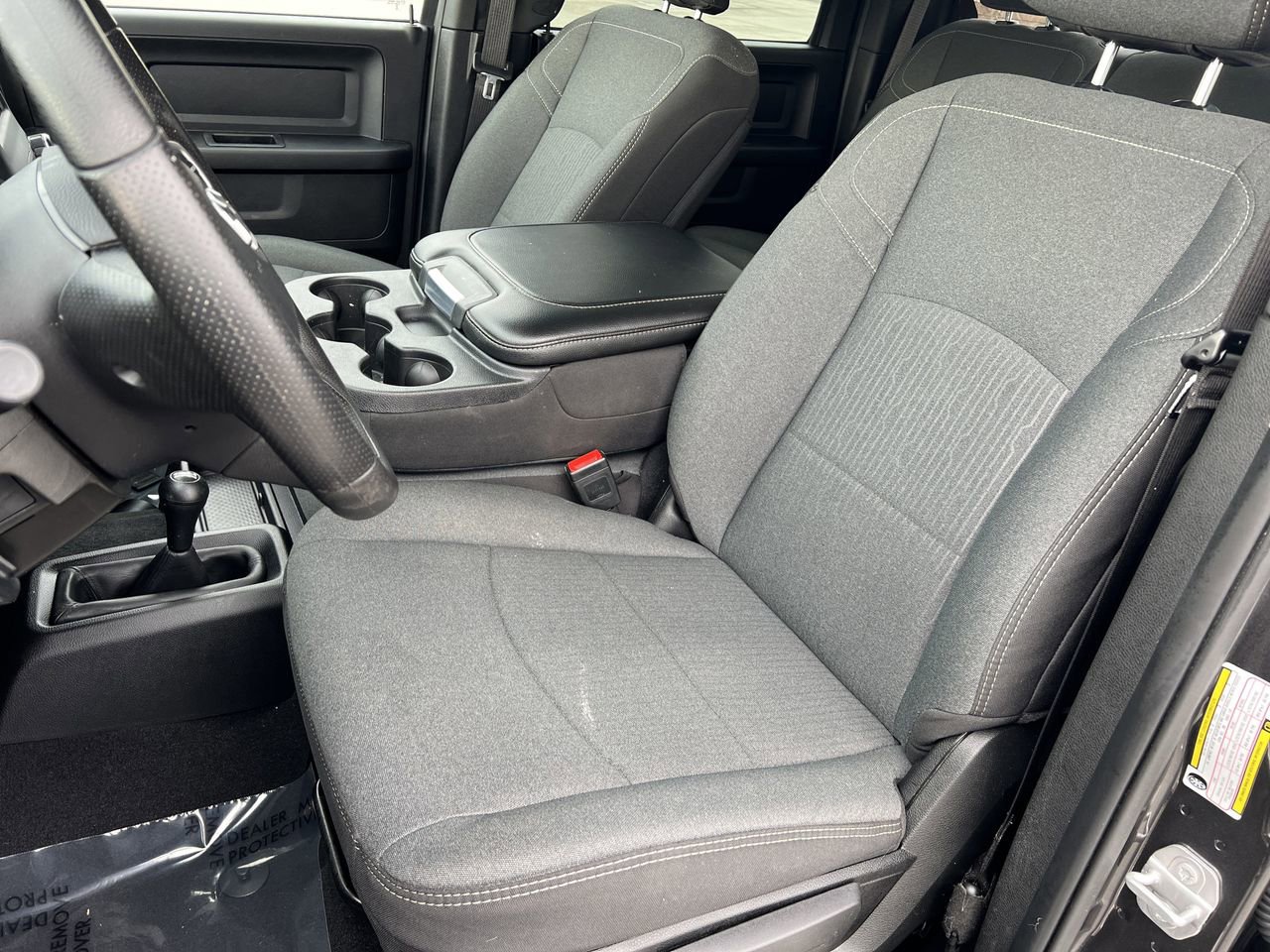 Used 2024 RAM 2500 Tradesman w/ Chrome Appearance Group image 24