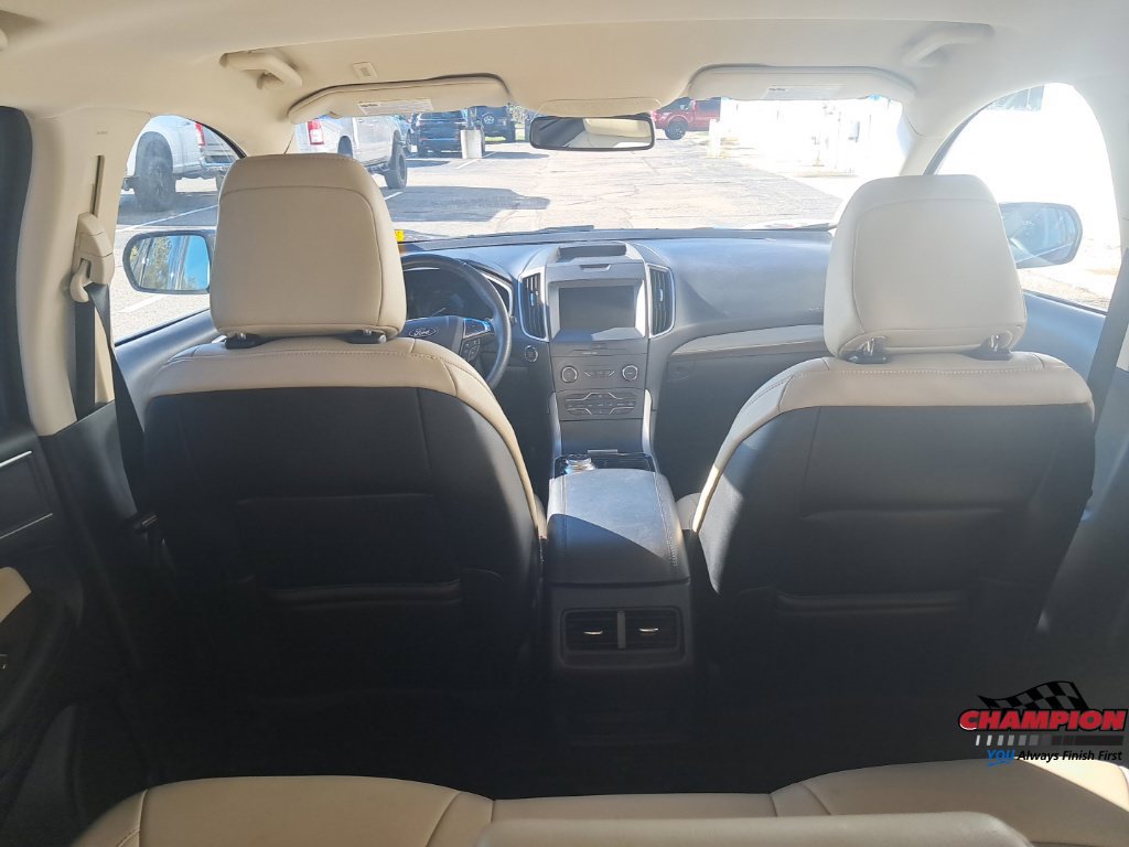 Used 2020 Ford Edge SEL w/ Cold Weather Package AWD/4WD image 27