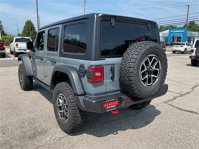 New 2025 Jeep Wrangler Unlimited Rubicon w/ Technology Group image 7