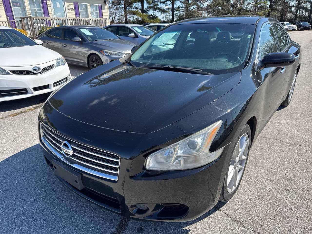 Used 2010 Nissan Maxima 3.5 S FWD image 2