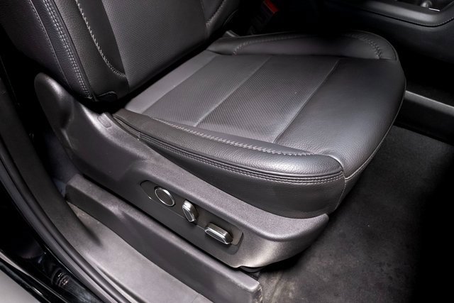 Used 2024 GMC Sierra 3500 Denali w/ Denali Reserve Package image 52