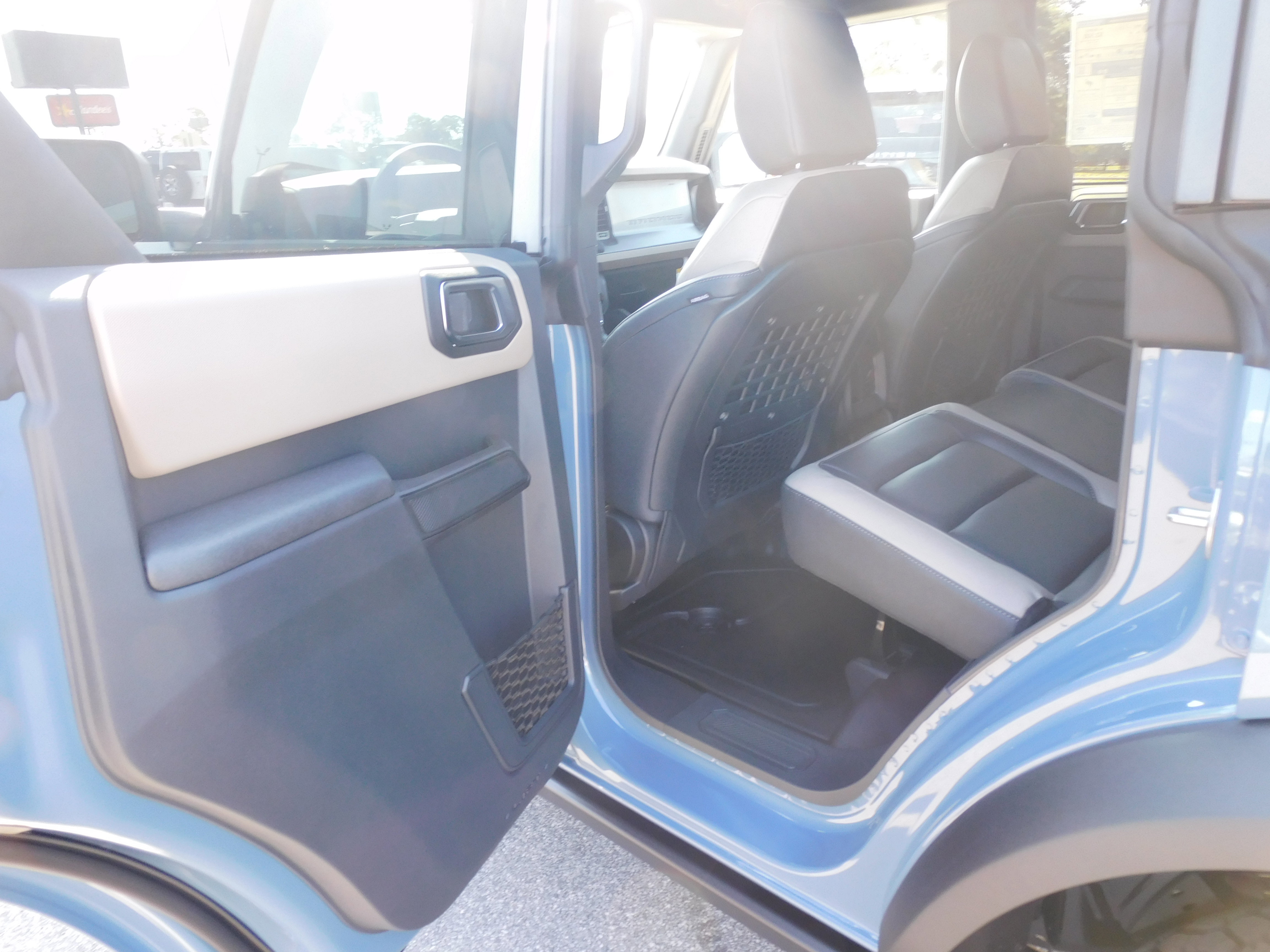 New 2025 Ford Bronco Big Bend w/ Black Diamond Package image 13